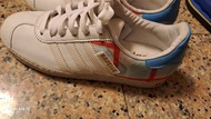 Adidas gazelle 小白鞋 白鞋 皮面23號