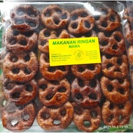 KUIH DENDERAM / KUIH DERAM-DERAM / PENERAM / KUIH DERAM/ KUIH ASLI TRADISIONAL MELAKA paling padu ni