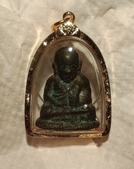 龍婆艮 2528 爆槍70金防水外殼連原廟盒沙罵公驗證卡（100％真品）供請自香港出名牌商炳×佛  這期一街都是仿品