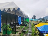 Pangsapuri  m² dengan 1 bilik tidur dan 1 bilik mandi peribadi di Baniyakund (River side camp chopta