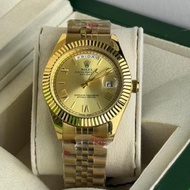 Rolex Day date  superlative chronometer Rolex Quartz analog luxurious stylish watches for men's