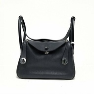HERMES Lindy26午夜藍TC皮T刻銀扣肩背包