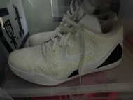 kobe9
