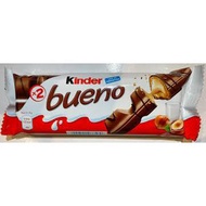 Kinder Bueno Milk Chocolate hazelnut