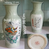 GUCI ANTIK GUCI KERAMIK IMPORT MOTIF DEWA / BURUNG