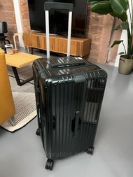 Rimowa Essential Trunk Plus 33" 行李箱