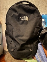 The North Face Vault 背包
