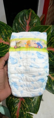 popok non kemasan mamypoko extra dry perekat size L isi 20