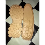 FALCON Safety Shoe Outsole Cream size 39 to 44