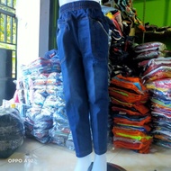 Jeans (6-7 Years Old) Long, Thick, Smooth, Cool, Children's Levis Jeans