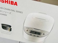 《全新》Toshiba 東芝 RC-18DRNH 4毫米備長炭本厚釜 多功能 電飯煲 1.8公升 香港行貨 Rice Cooker 大電飯鍋 米飯專家 行貨 新年新飯煲