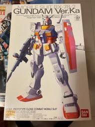 RX78-2  MG1:100VER.KA 市場已絕版 不用再找了 想收藏快點 全露天只剩下一台 免運免運