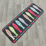 Quilt style kitchen rug