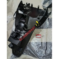 80105 K2F...FENDER RR HONDA SCOOPY-FI K2F......ORIGINAL AHM