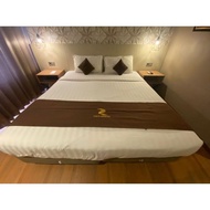 Bed Runner Hotel Selendang Kasur Tempat Tidur Hotel Mewah Polos Katun