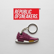 [2D KEYCHAIN] ADIDAS NMD (MAROON)