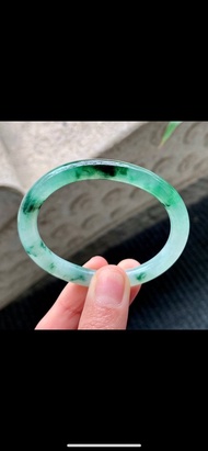 冰種翡翠玉鐲 天然翡翠 緬甸A玉 手鐲 • 冰種墨綠飄花翡翠貴妃鐲