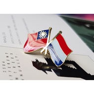 Dutch Double Flag Badge 10 In Group Taiwan VS Commemorative