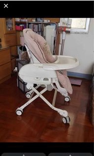 Combi 嬰兒餐椅  BB椅