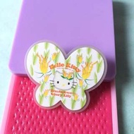 Hello Kitty襟章