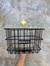 ตะกร้าหน้า ทรงสี่เหลี่ยม สีดำ ใส่ Super Cub C50 C65 C70