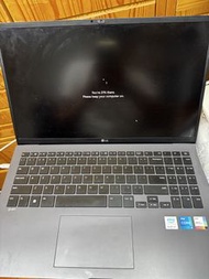 LG Gram 15z90Q-P i5 1240p 16G ram 500G ssd