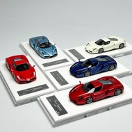 LJM 1: 64 ENZO ENZO Simulation Resin Car Model Ornaments