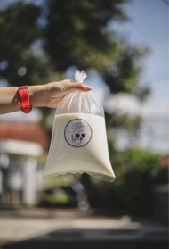 Susu sapi segar murni