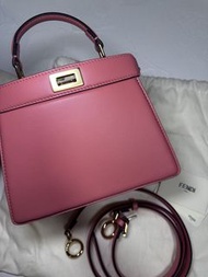Fendi Iseeu peekaboo mini