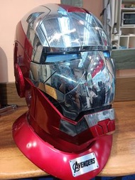 1/1 Iron man 電動頭盔 底座藍牙speaker 見尾圖底坐speaker有花