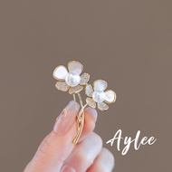 【Aylee】Pearl flower alloy brooch men's and women's bag brooch clothing bag accessories corsage turba