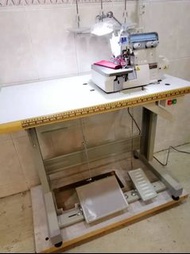 全新日本品牌 "PEGASUS" M952-17/D222 (3線直驅馬達工業鈒骨車連照明燈) (全台)(縫紉機)