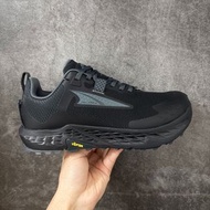🤩必備越野跑鞋🤩 Altra Timp 5 男款黑武士緩震Vibram大底越野跑山鞋 | 零落差寬鞋頭設計 | 透氣耐磨抗撕裂鞋面 | 高回彈緩震中底 | 全地形適用|