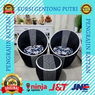 PRODUK TERBARU KORSI KURSI BANGKU TERAS GENTONG PUTRI BULAT ANYAMAN ROTAN SINTETIS SET UNTUK MEWAH S