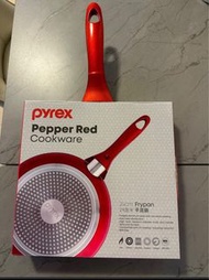 Pyrex 24cm平底鍋 | Pepper Red Cookware