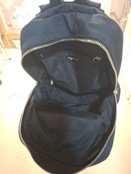 Agnes b. 黑色尼龍背包