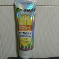 Garnier facial foam100g
