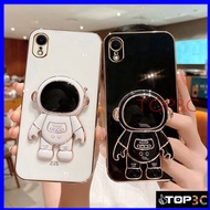 Casing iPhone xr 6 6s 7 8 se 2020 6 plus 6s plus xs max iPhone x 7 plus 8 plus stronaut mobile phone