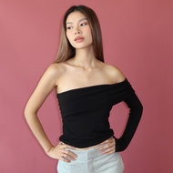 Kiira Off Shoulder Top เสื้อปาดไหล่แขนยาว
