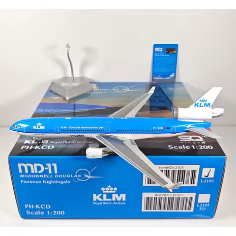 SQ Wings 1/200 Scale KLM MD-11 MD11 PH-KCD Diecast Alloy Aircraft Model Collectible Decorative Item 