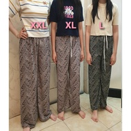 Culottes trousers with motifs L.XL.XXL. Special L for teenagers, height 156 cm, men and women, stret