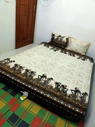 sprei batik pekalongan ukuran 180x200 kain tebal adem bantal 4 guling 2