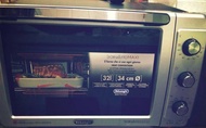 出售二手新淨delonghi 32L電焗爐 eo32852