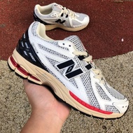 NB1906R White Gray Black Red Distressed Size: 36-45
Pure Original Version ️ New Balance NB1906R Dist