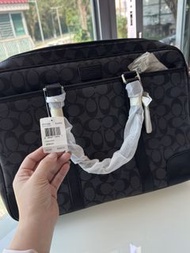 Coach Signature 男士公事包