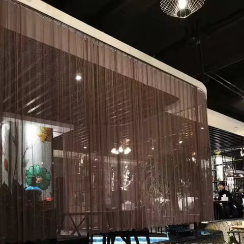 Customized Coffer Shop and Restaurant Decorative Partition Curtain Screen with Metal Chain Link