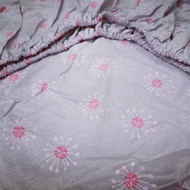 100％ Cotton Crib Bedsheet.  Baby Cot Bedsheet. Cadar Katil Bayi. 130x70cm. 宝宝纯棉床单.