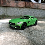 Mercedes-AMG GTS 1: 36 Model Car Mercedes-BENZ BENZ GTR AMG green hell magno