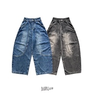 DADDYCLUB | Felix Barrel Jeans กางเกงยีนส์ สุดน่ารัก