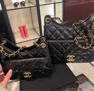 23B 全新現貨 經典保值款 非常難買款 CHANEL HOBO BAG 袋 嬉皮包 天貓精靈 腋下包 (SMALL 小號 / MEDIUM 中號) 油蜡皮 牛皮 黑色復古金扣 菱格紋 昆凌同款 (附